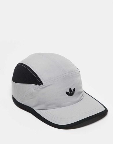 Cappellino con dettagli a rete - adidas Originals - Modalova