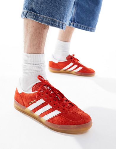 Gazelle Indoor - Sneakers rosse con suola in gomma - adidas Originals - Modalova