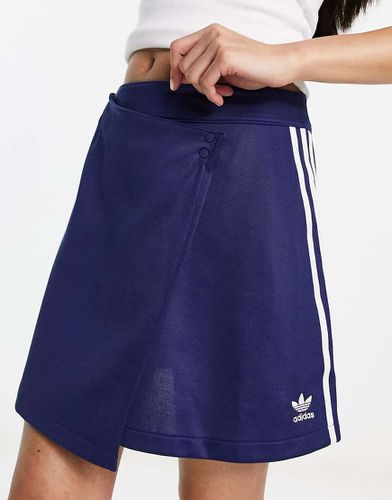 Gonna a portafoglio con 3 strisce - adidas Originals - Modalova