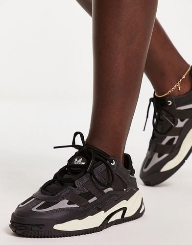 Niteball - Sneakers nere con dettagli crema - adidas Originals - Modalova