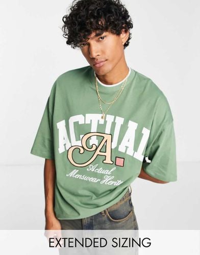 ASOS Actual - T-shirt oversize con logo in spugna e bordo a contrasto sul collo - ASOS DESIGN - Modalova