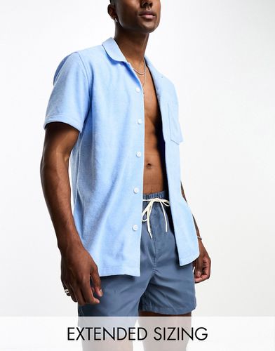 Camicia da spiaggia vestibilità classica in spugna con rever - ASOS DESIGN - Modalova