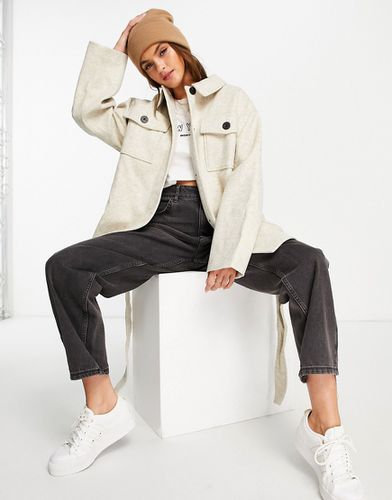 Camicia giacca crema con cintura - ASOS DESIGN - Modalova