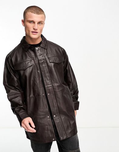 Camicia giacca oversize in vera pelle marrone scuro - ASOS DESIGN - Modalova