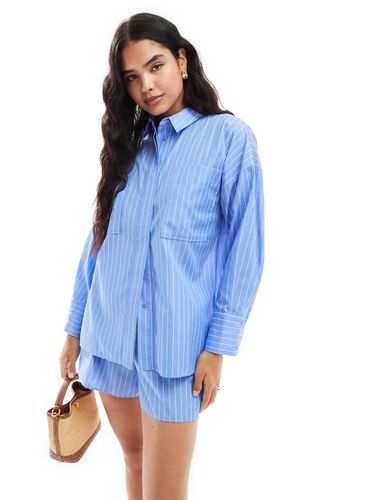 Camicia oversize aperta dietro a righe in coordinato - ASOS DESIGN - Modalova