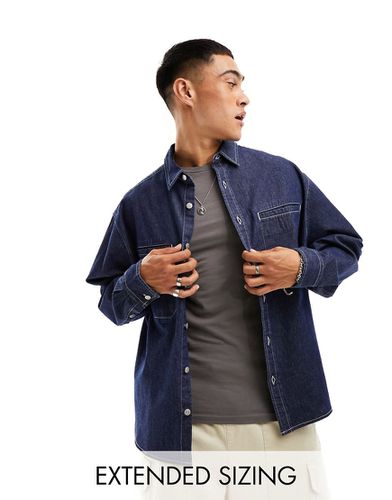 Camicia oversize squadrata in denim blu indaco scuro con cuciture a contrasto - ASOS DESIGN - Modalova