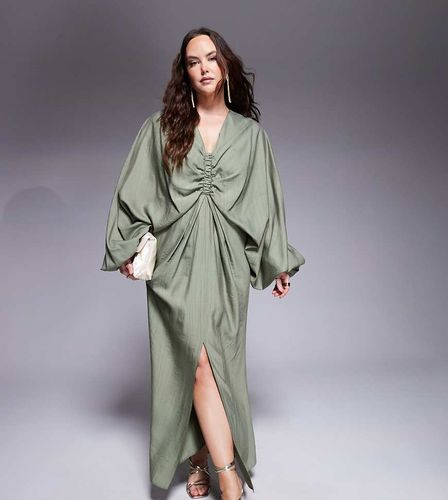 ASOS DESIGN Curve - Robe longue à décolleté plongeant élastique et manches blousantes - Kaki doux - Asos Curve - Modalova