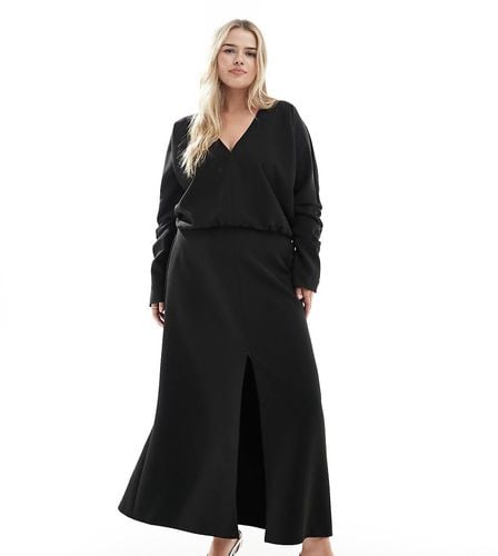 ASOS DESIGN Curve - Vestito midi stile blouson a maniche lunghe con scollo a V e spacco sul davanti - ASOS Curve - Modalova