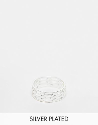 Anello a fascia placcato vero con design con cut-out - ASOS DESIGN - Modalova