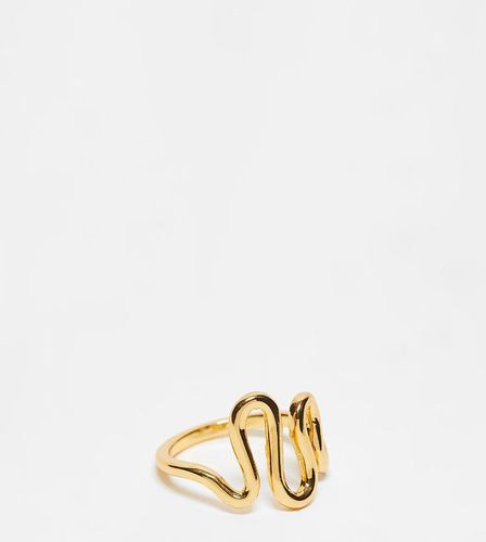 Anello placcato 14k con design a ghirigoro - ASOS DESIGN - Modalova