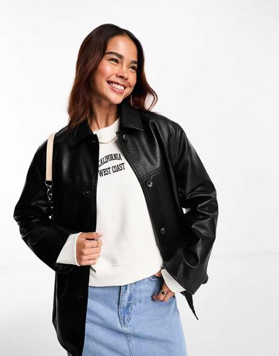 Giacca nera in pelle sintetica minimal con colletto - ASOS DESIGN - Modalova