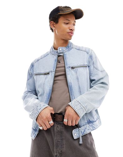 Giacca di jeans senza colletto lavaggio medio con pannelli - ASOS DESIGN - Modalova