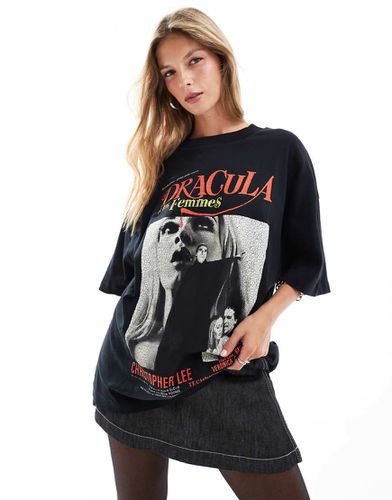 Halloween - T-shirt oversize nera con stampa "Dracula" su licenza - ASOS DESIGN - Modalova