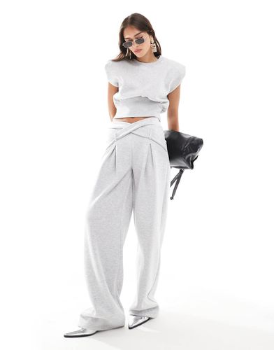 Joggers sartoriali grigi con incrocio - ASOS DESIGN - Modalova