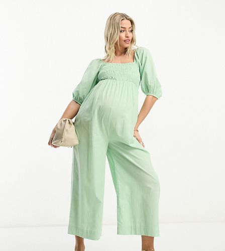 ASOS DESIGN Maternity - Tuta jumpsuit effetto lino arricciato con maniche a sbuffo color salvia - ASOS Maternity - Modalova