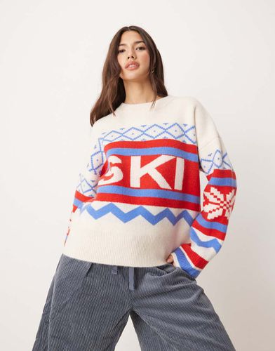 Maglione rosso e blu con righe e scritta "Ski" - ASOS DESIGN - Modalova