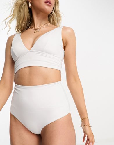 Mix and Match - Slip bikini a vita alta sgambati bianchi con arricciatura sul retro - ASOS DESIGN - Modalova