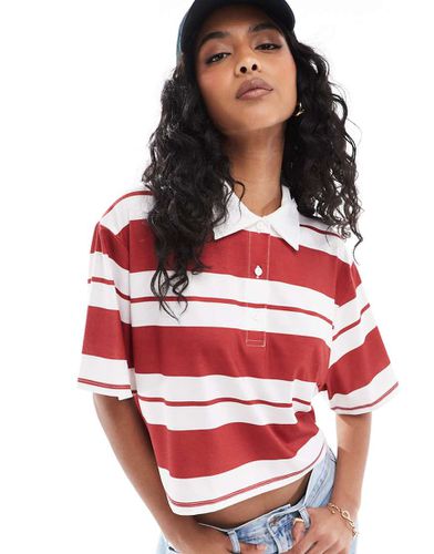 Polo stile rugby corta rossa a righe - ASOS DESIGN - Modalova