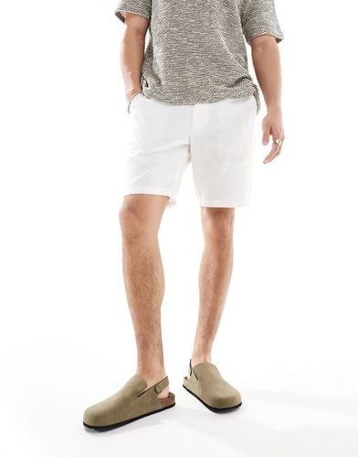 Pantaloncini slim lunghezza standard bianchi in lino con vita non regolabile - ASOS DESIGN - Modalova