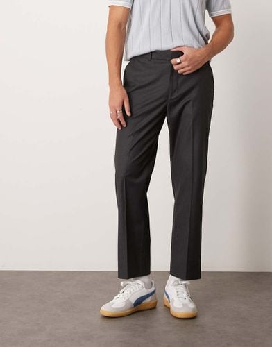 Pantaloni corti dritti eleganti antracite - ASOS DESIGN - Modalova