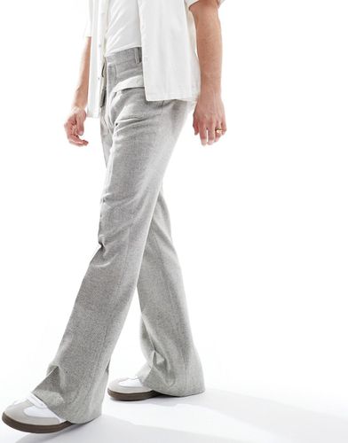 Pantaloni eleganti a zampa in misto lana con tasche sul davanti chiaro - ASOS DESIGN - Modalova