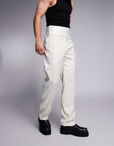 Pantaloni eleganti dritti color crema con fascia in vita - ASOS DESIGN - Modalova