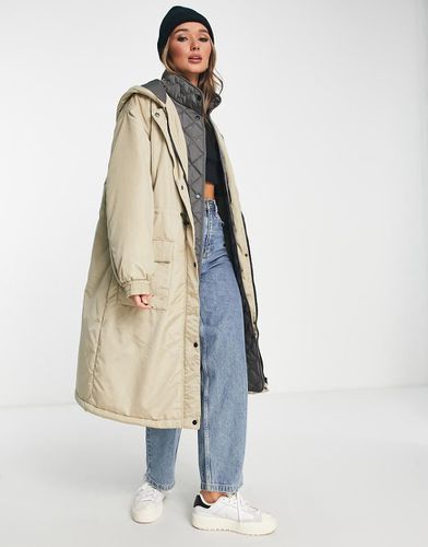 Parka ibrido trapuntato color pietra - ASOS DESIGN - Modalova