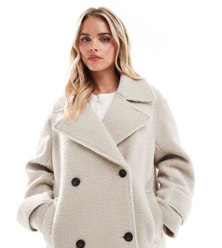 ASOS DESIGN Petite - Cappotto doppiopetto effetto lana bouclé morbido - ASOS Petite - Modalova