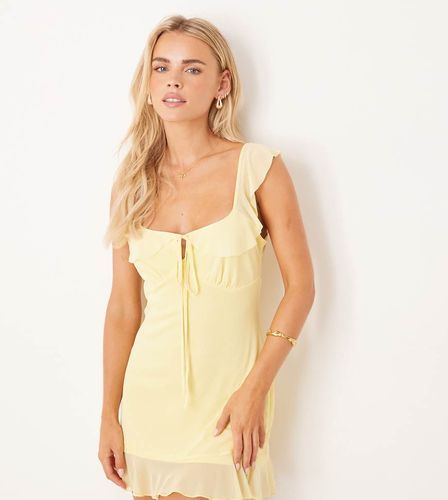 ASOS DESIGN Petite - Robe courte rétro à volants doubles en tulle - Babeurre - Asos Petite - Modalova