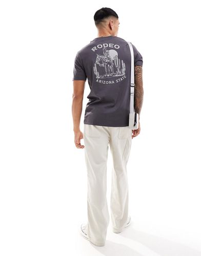 T-shirt grigia con stampa di paesaggio sulla schiena - ASOS DESIGN - Modalova