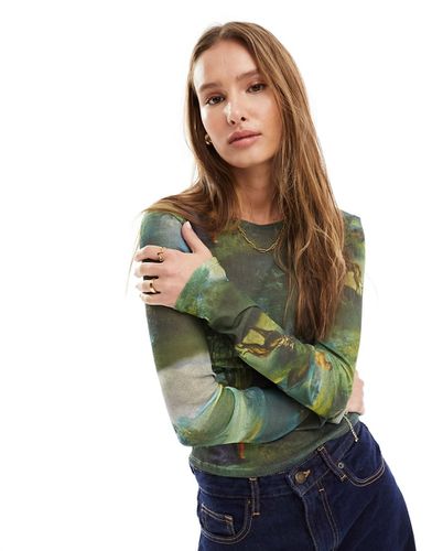 T-shirt mini in rete a maniche lunghe con stampa di paesaggio artistico - ASOS DESIGN - Modalova