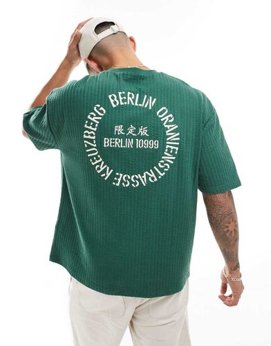 T-shirt oversize verde con stampa "Berlino" sul retro - ASOS DESIGN - Modalova