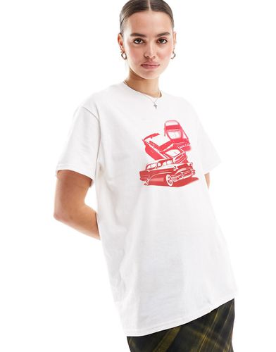 T-shirt oversize bianca con grafica di auto vintage - ASOS DESIGN - Modalova