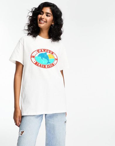 T-shirt oversize bianca con grafica di delfino - ASOS DESIGN - Modalova