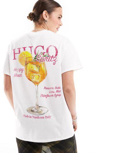 T-shirt oversize bianca con stampa "Hugo spritz" - ASOS DESIGN - Modalova