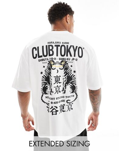 T-shirt oversize bianca con scritta "Tokyo" sul retro - ASOS DESIGN - Modalova