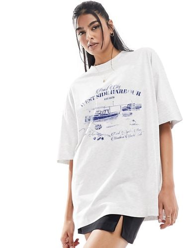 T-shirt oversize color ghiaccio mélange con stampa a tema barche - ASOS DESIGN - Modalova