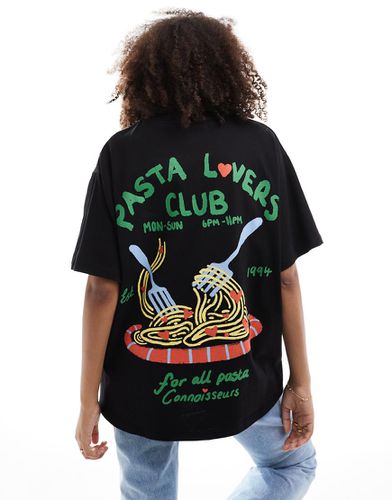 T-shirt oversize nera con grafica "Pasta Lovers" - ASOS DESIGN - Modalova