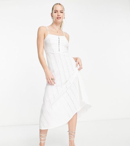 ASOS DESIGN Tall - Vestito da giorno midi in pizzo con spalline sottili e gancetti - ASOS Tall - Modalova