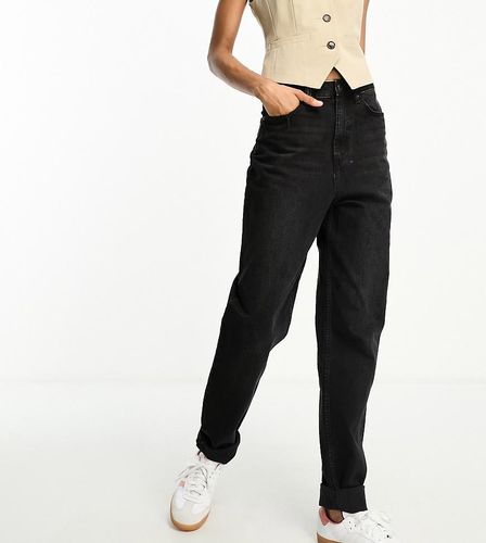 ASOS DESIGN Tall - Mom jeans a vita alta neri vestibilità comoda - ASOS Tall - Modalova