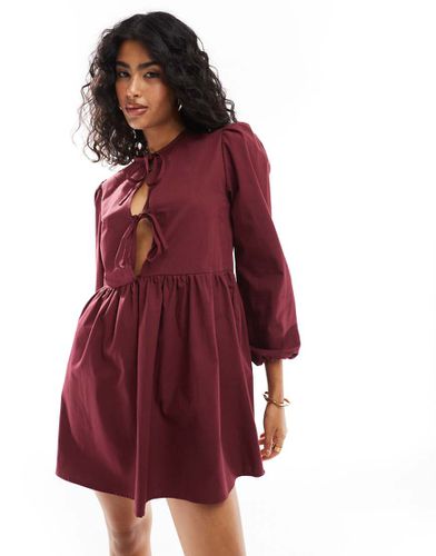 Vestito a maniche lunghe in popeline bordeaux allacciato sul davanti - ASOS DESIGN - Modalova