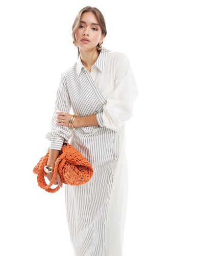 Vestito camicia lungo color block color crema a righe con arricciatura - ASOS DESIGN - Modalova