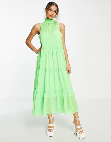 Vestito lungo accollato a balze fluo - ASOS DESIGN - Modalova