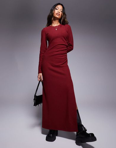 Vestito lungo morbido a maniche lunghe bordeaux con arricciatura laterale - ASOS DESIGN - Modalova