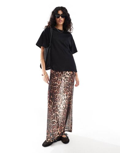 Vestito sottoveste midi e t-shirt 2 in 1 trasparente con stampa leopardata - ASOS DESIGN - Modalova