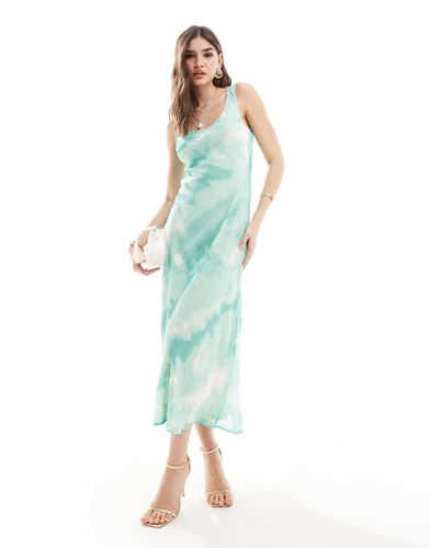 Vestito sottoveste midi in chiffon con scollo rotondo e stampa tie-dye - ASOS DESIGN - Modalova