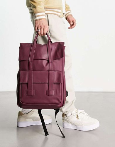 Zaino in pelle sintetica bordeaux con doppie bretelle - ASOS DESIGN - Modalova