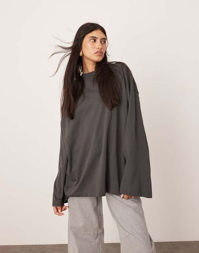 Maglietta oversize premium in cotone pesante color antracite a maniche lunghe - ASOS EDITION - Modalova