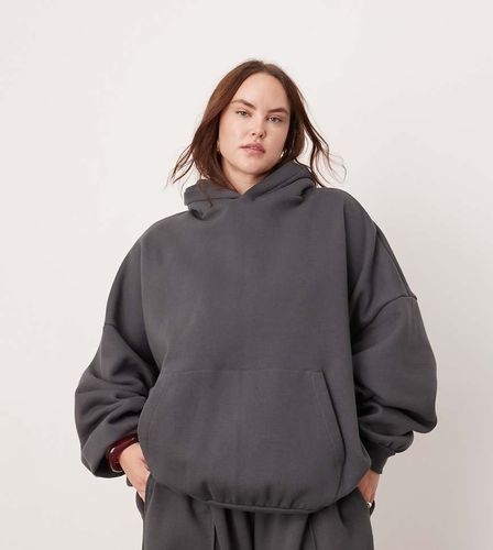 Curve - Felpa oversize premium pesante con cappuccio color antracite - ASOS EDITION - Modalova