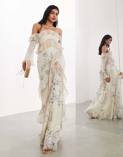 Vestito lungo allacciato al collo con spalle scoperte, bordi grezzi e volant con stampa a fiori - ASOS EDITION - Modalova